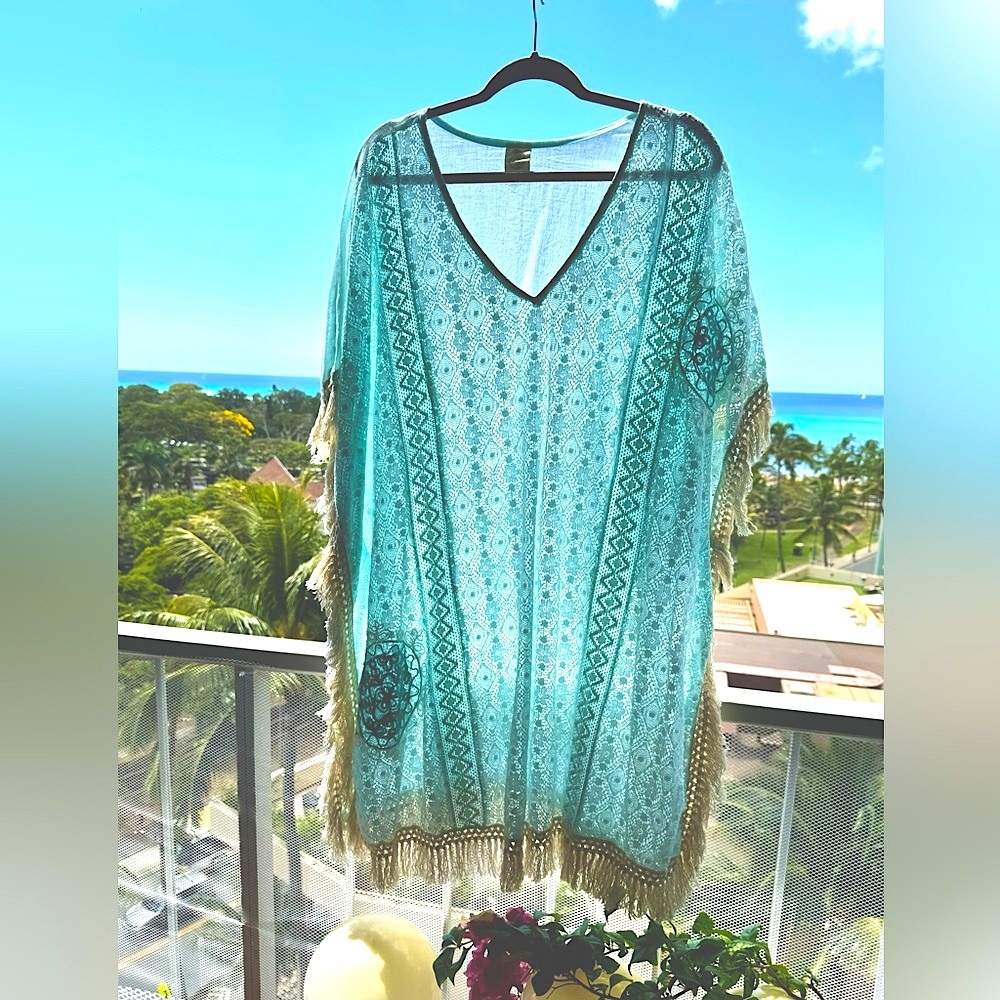 Beautiful Aqua turquoise tunic beach cover